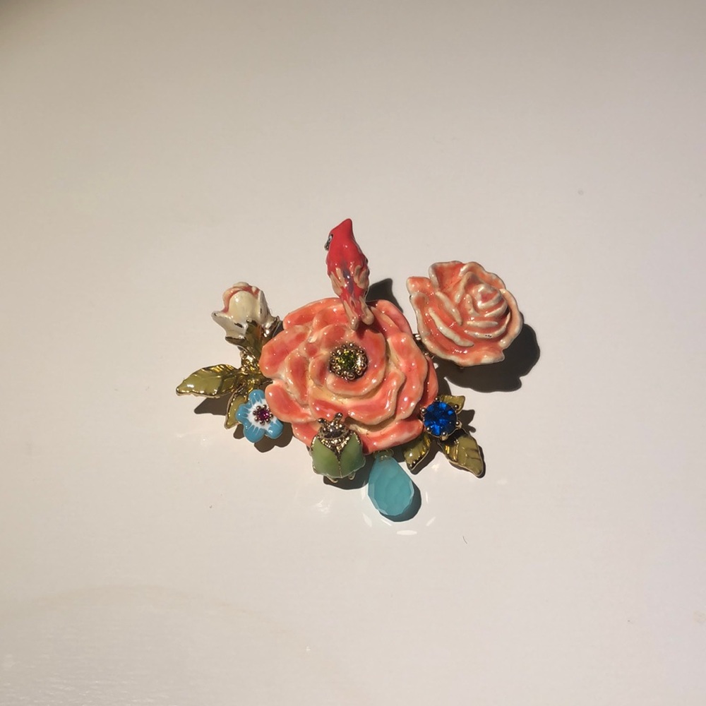 Les Nereides Brooch Pin